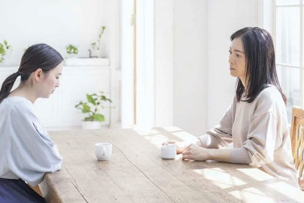 Nhìn bữa sáng của chị dâu, tôi giận anh trai vì đã quá tệ với vợ-1