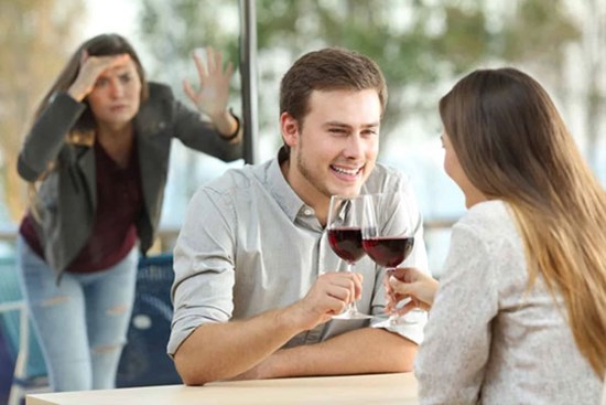 5 cách khiến chồng ngoại tình phải 'tâm phục, khẩu phục'