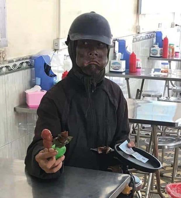 Hà Nam: Xuất hiện nhóm người mặc nhếch nhác, chập tối xin tiền rồi nhanh chóng bỏ đi-1