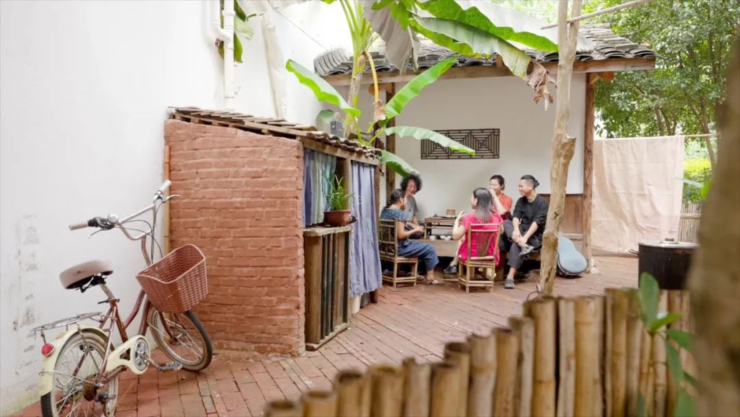 Ngôi nhà 45m² hòa cùng thiên nhiên, mất 27 ngày để cải tạo-9