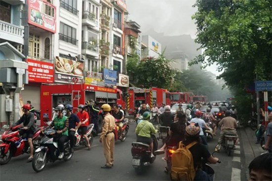 Nạn nhân tử vong trong vụ cháy tại ngõ Thổ Quan là 3 cháu nhỏ