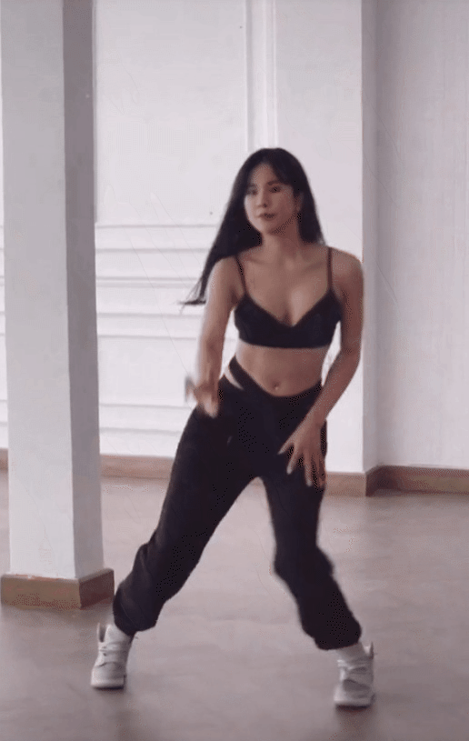 Diệp Lâm Anh tập gì để có vòng eo săn chắc?-4