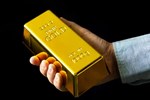Giá vàng hôm nay 10/7: Vàng SJC bán ra giảm 100.000 đồng/lượng-2