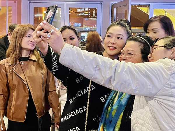 Vướng tin đồn trục trặc với Vua cá Koi, Hà Thanh Xuân ngày càng gợi cảm-9