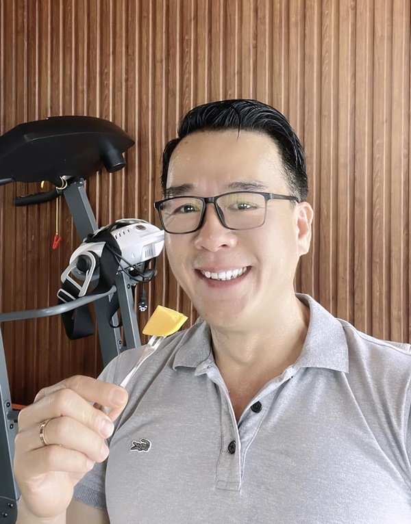 Vướng tin đồn trục trặc với Vua cá Koi, Hà Thanh Xuân ngày càng gợi cảm-11