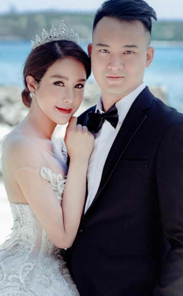 Diệp Lâm Anh khi hoạt động trong showbiz: Lấn sân nhiều lĩnh vực nhưng khá mờ nhạt, vướng nghi vấn dao kéo nhan sắc-10