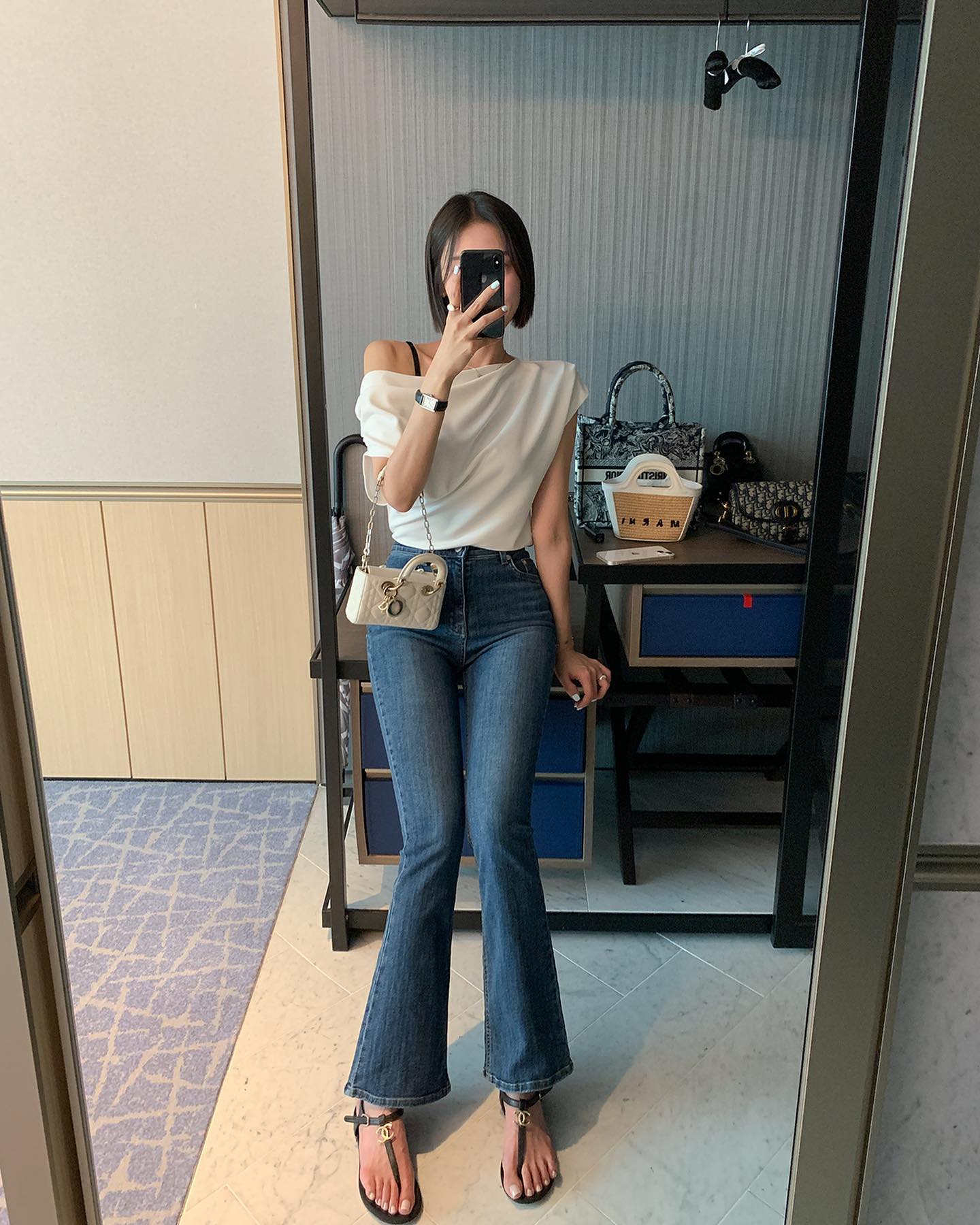 Lên đồ sang chảnh, tôn chân thon dài với quần ống vẩy-6