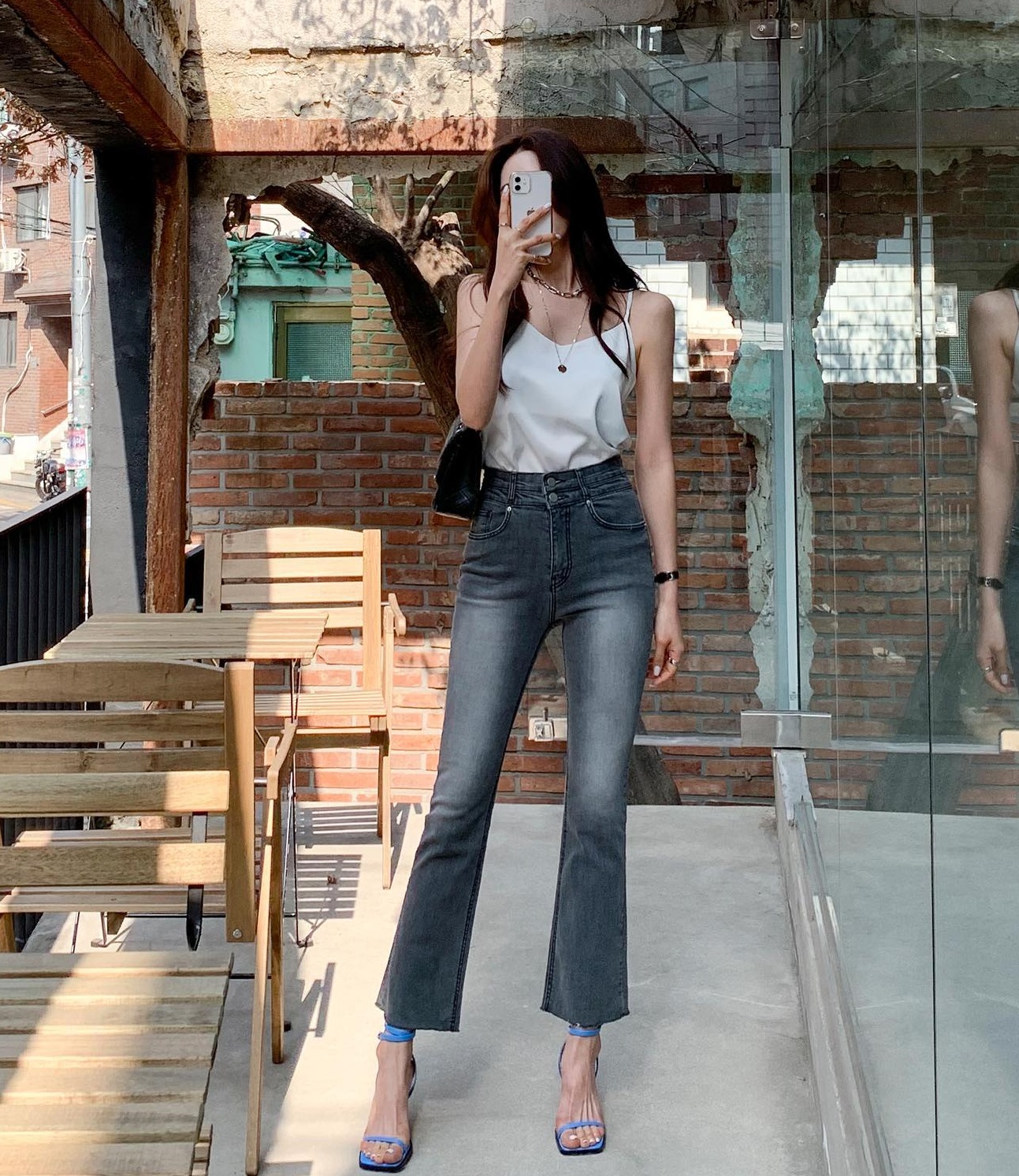 Lên đồ sang chảnh, tôn chân thon dài với quần ống vẩy-8