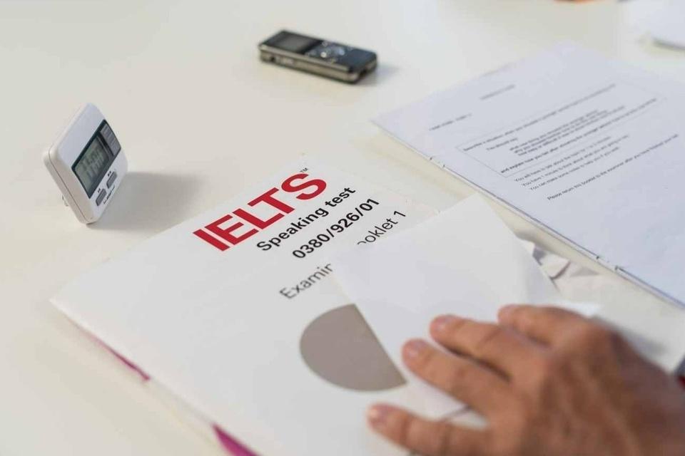 Sự lộn xộn trong việc quy đổi điểm IELTS để tuyển sinh-1