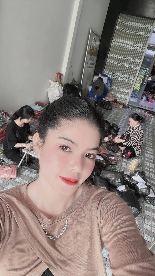 Được mẹ chồng thế chấp sổ đỏ giúp khởi nghiệp, 7 năm sau con dâu khiến cả nhà nở mày nở mặt-1