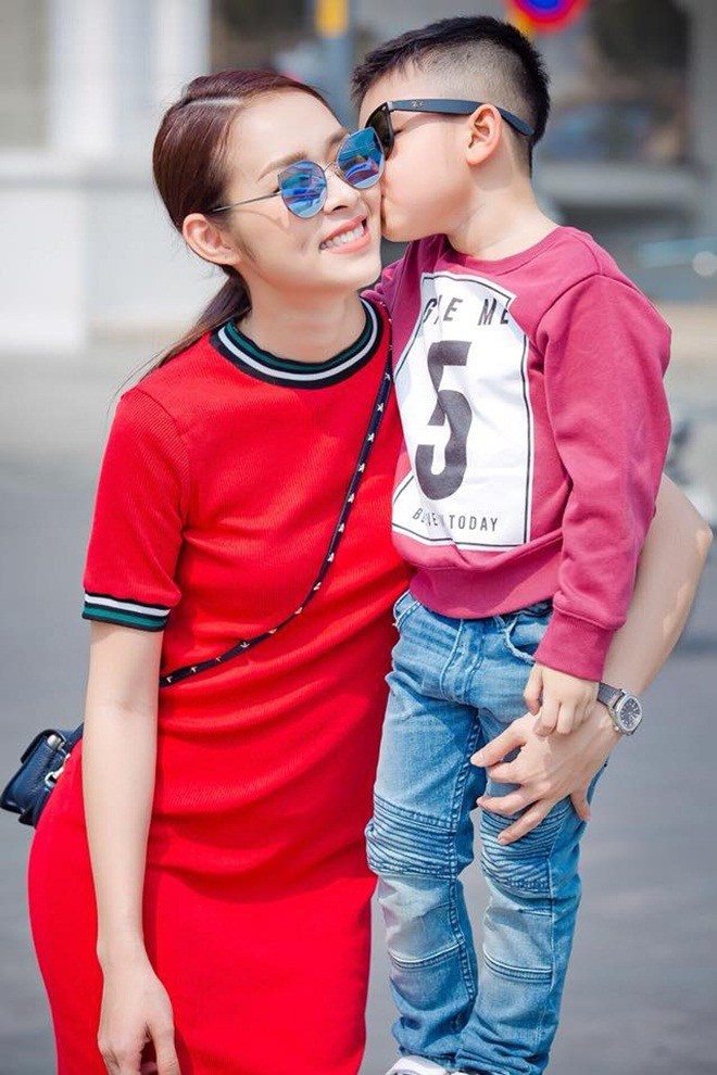 Ngọc nữ màn ảnh Diệp Bảo Ngọc 19 tuổi lấy chồng thành đạt, giờ làm mẹ đơn thân xinh đẹp, giàu có, là giám đốc 3 công ty-6