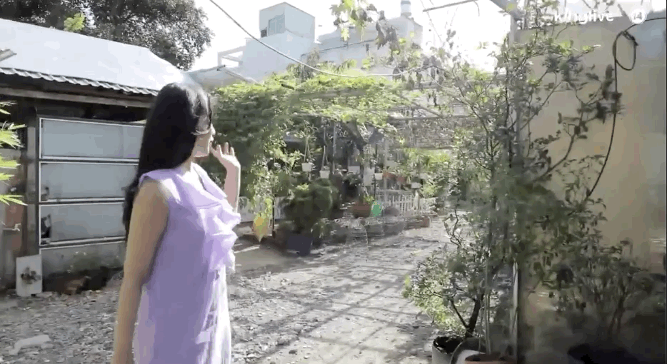 Bị gọi tên người thứ ba trong phiên phúc thẩm ly hôn giữa Diệp Lâm Anh và chồng cũ, Quỳnh Thư hiện sống trong căn nhà thế nào?-7