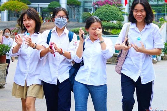 Sáng nay, Hà Nội họp hạ điểm chuẩn lớp 10 công lập năm 2023