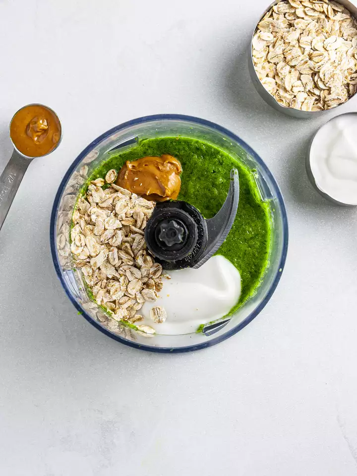 Eo thon da trắng với 3 công thức sinh tố màu xanh đơn giản-7