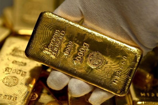Giá vàng hôm nay 11/7: Vàng thế giới bất động