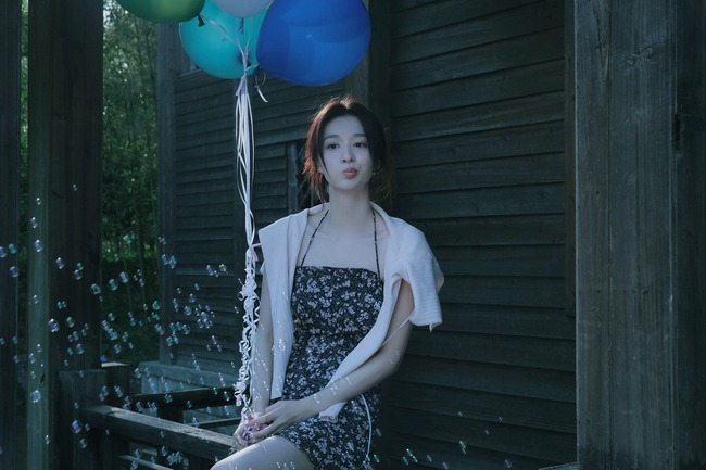 Mặc sơ mi đẹp như nữ chính phim ngôn tình-10