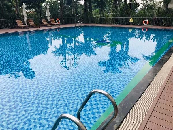 Quảng Ninh: Nữ du khách đuối nước, tử vong trong bể bơi khách sạn-1