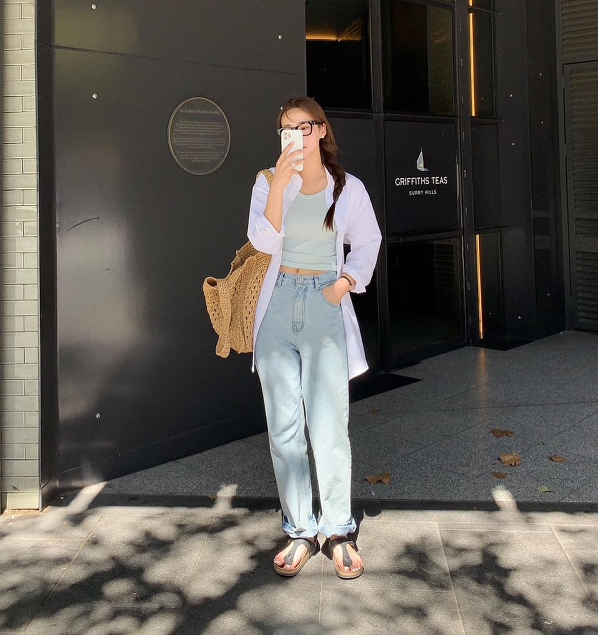 Mặc đẹp ngày nắng gắt với áo sơ mi khoác ngoài-3