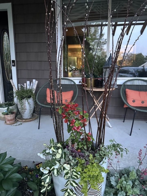 Sau ly hôn, vợ cũ quyền lực của Đàm Vĩnh Hưng sống trong biệt thự sang chảnh không kém ông hoàng nhạc Việt-11