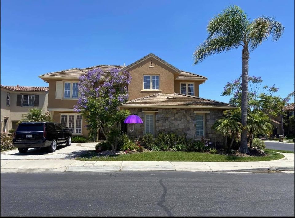 Sau ly hôn, vợ cũ quyền lực của Đàm Vĩnh Hưng sống trong biệt thự sang chảnh không kém ông hoàng nhạc Việt-17