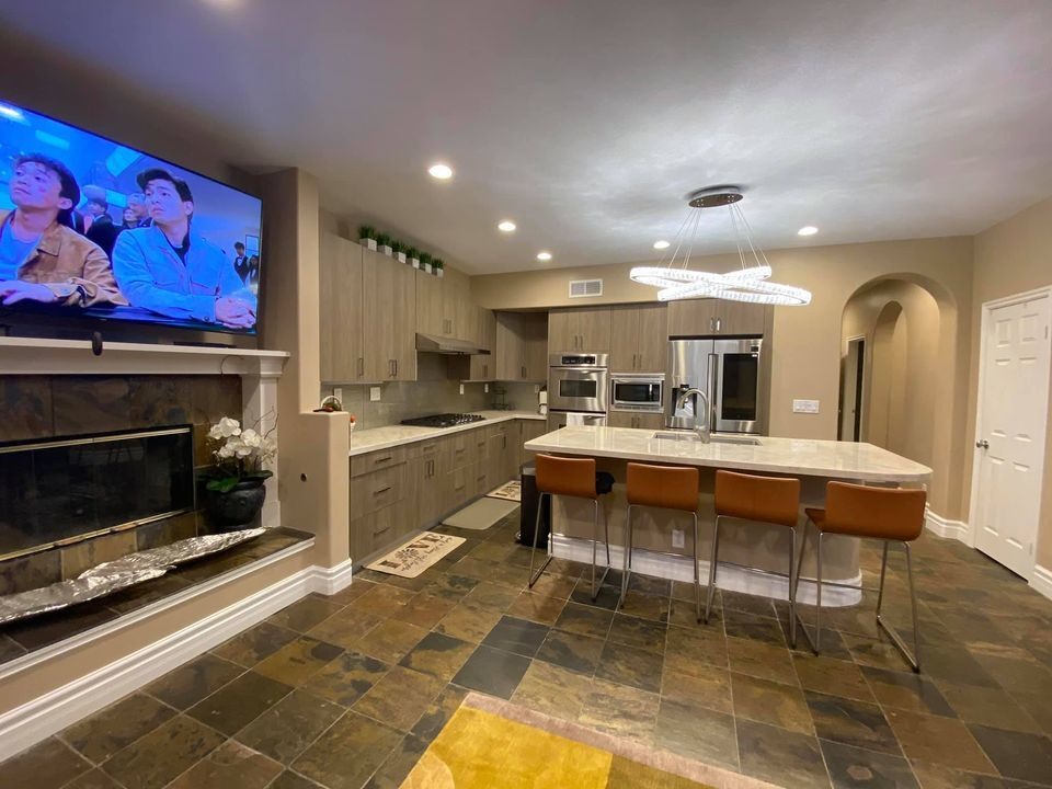 Sau ly hôn, vợ cũ quyền lực của Đàm Vĩnh Hưng sống trong biệt thự sang chảnh không kém ông hoàng nhạc Việt-23