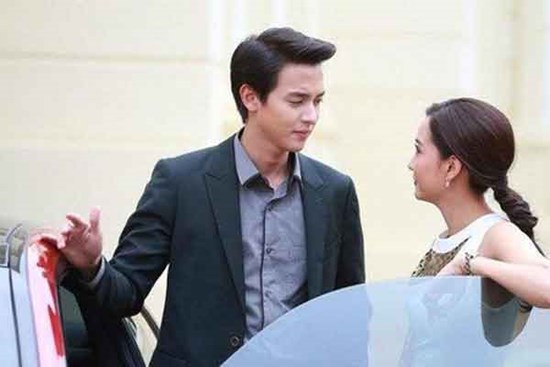 Vợ ở quán cơm cùng trai trẻ làm thuê và sự thật khiến chồng 'bật ngửa' về quan hệ chị em kết nghĩa