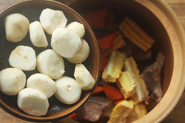 Nó vừa là rau vừa là củ, lại còn có thể làm thuốc, nấu kiểu này ăn cực ngon, giúp thanh nhiệt giải độc ngày hè-5