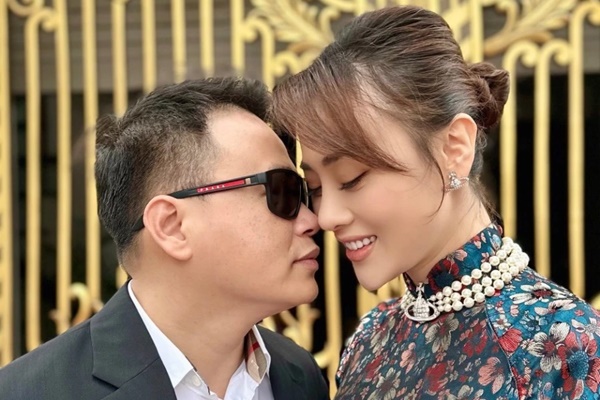 Shark Bình để lộ bằng chứng đang sống chung với Phương Oanh, được nửa kia chăm sóc sau khi đăng ký kết hôn-7