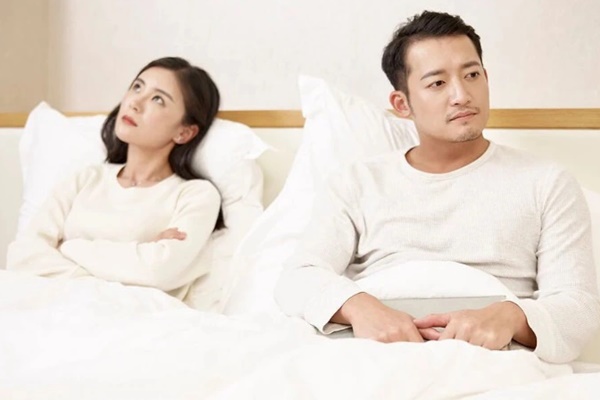 Đưa hàng xóm đi viện sinh con, tôi choáng vì thái độ của chồng chị-2