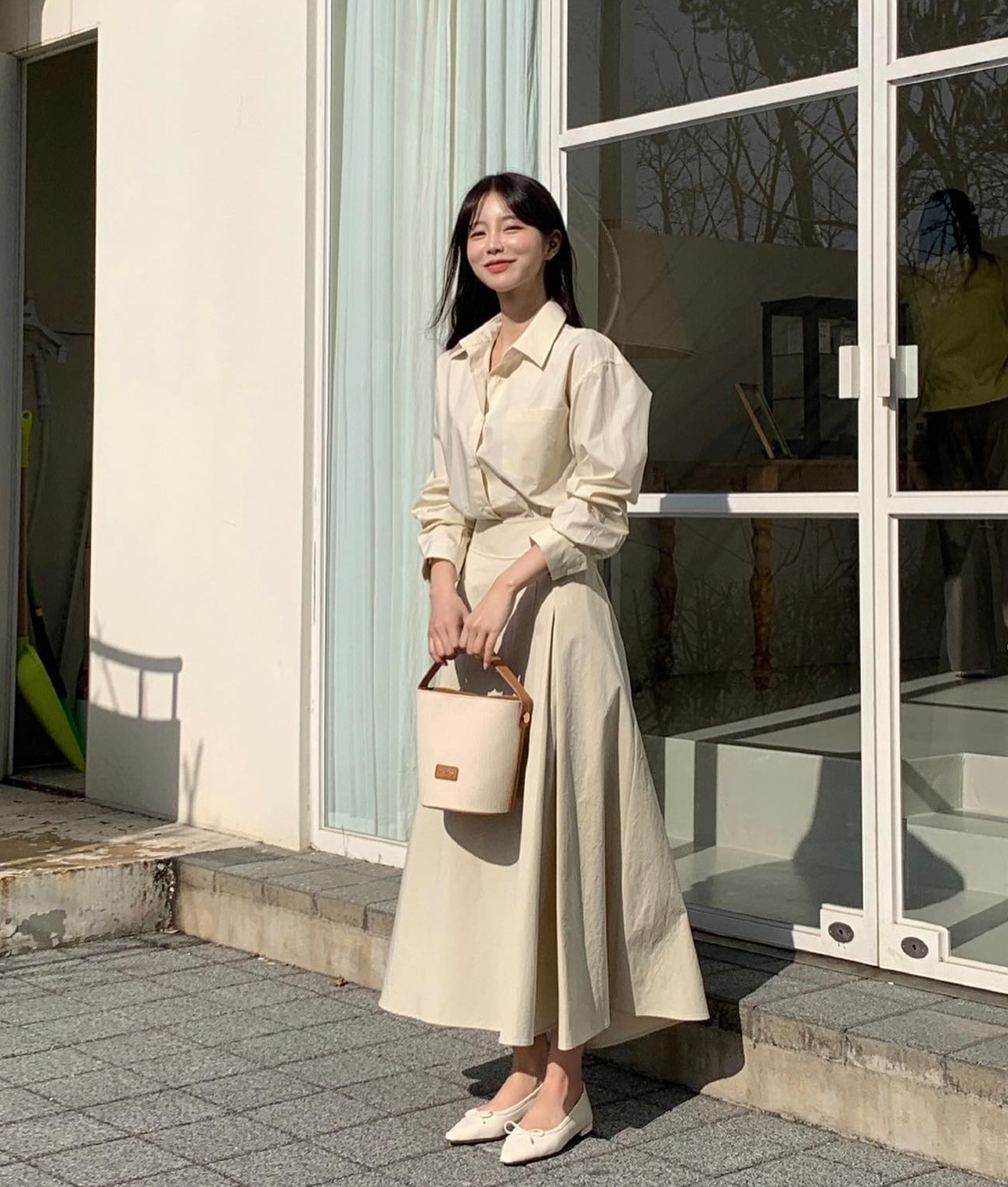 5 mẫu chân váy công sở đáng sắm nhất-5