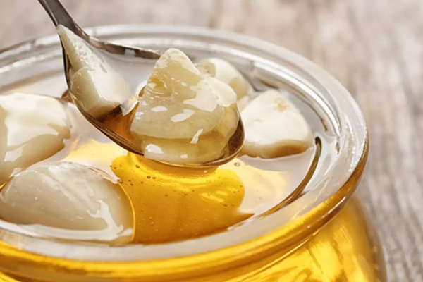 Cho thứ này vào ngâm cùng mật ong sẽ thành bài thuốc đẩy lùi lão hóa và giảm cân tốt-2