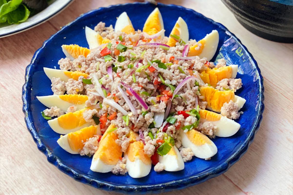 Đến Kon Tum phải thử xôi măng, món quà sáng độc đáo của vùng đất cao nguyên-5