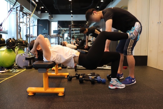 Quá tin tưởng bạn trai, cô gái không ngờ mình bị nhiễm HIV-2