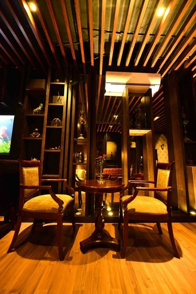 Cơ ngơi đi mỏi chân không hết của nữ ca sĩ vừa gây bão với nhan sắc không tuổi, lọt top tìm kiếm Google chỉ sau một đêm-21