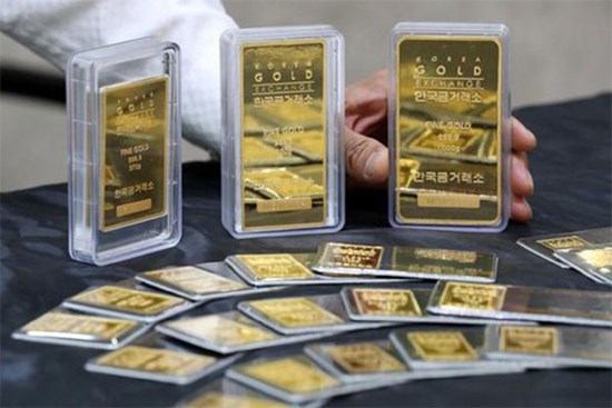 Giá vàng hôm nay 14/7: Thế giới tiếp đà tăng, vàng SJC bất động