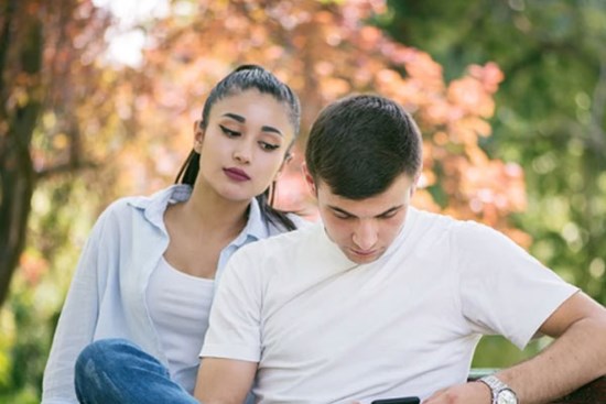 Ghen thế nào để được... yêu nhiều hơn?