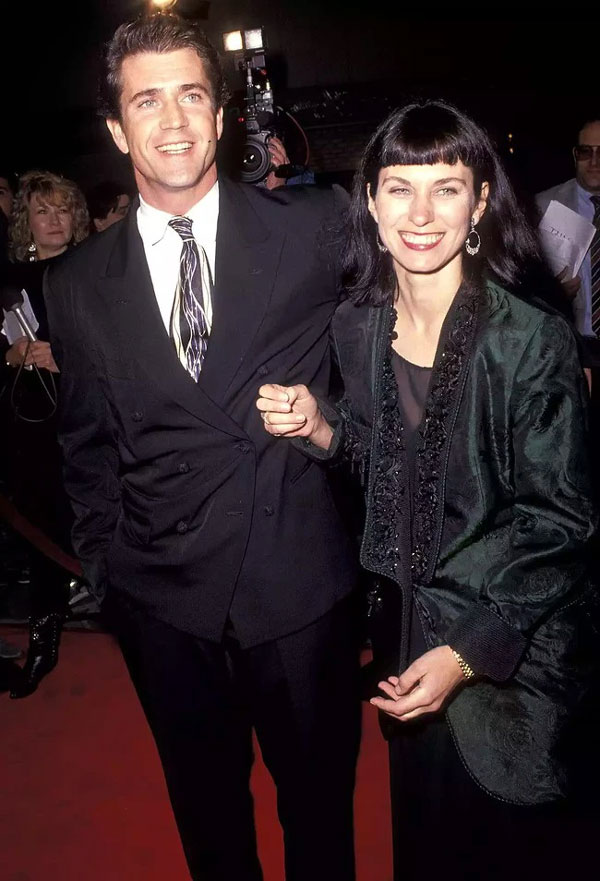 Những vụ ly hôn đắt đỏ và bùng nổ của người nổi tiếng: Có ông chồng mất đến 728 triệu đô-10