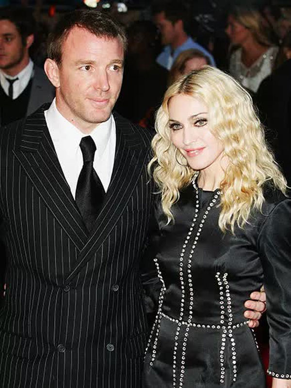 Những vụ ly hôn đắt đỏ và bùng nổ của người nổi tiếng: Có ông chồng mất đến 728 triệu đô-11