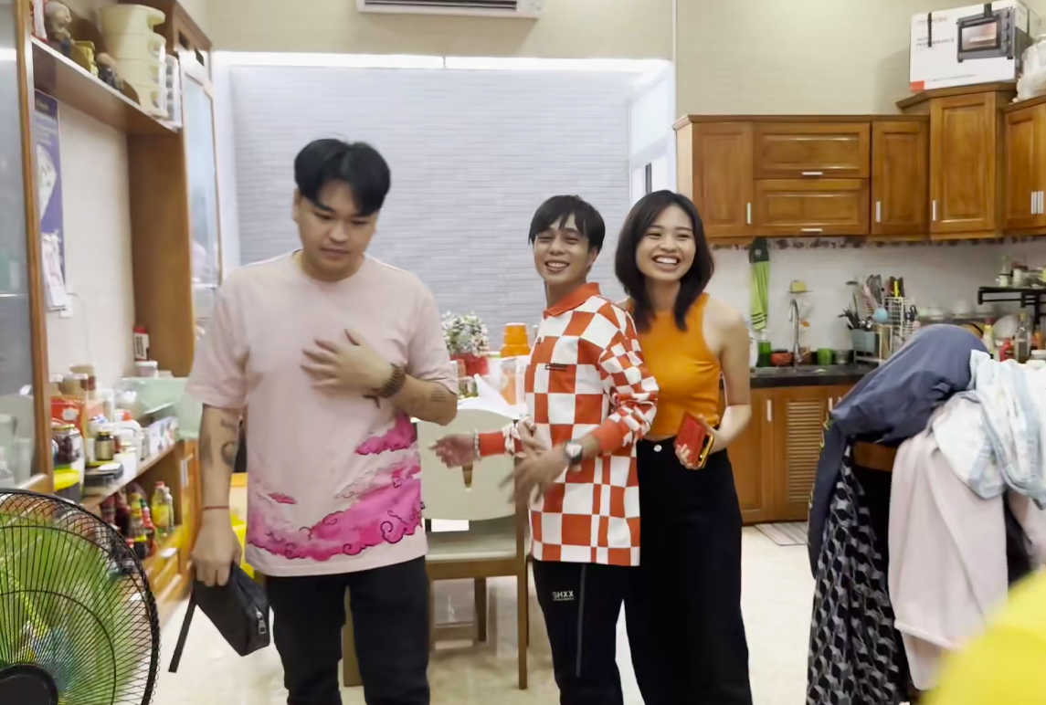 Lê Lộc lộ vòng 2 lùm lùm, vướng nghi vấn đã mang thai với Tuấn Dũng-3