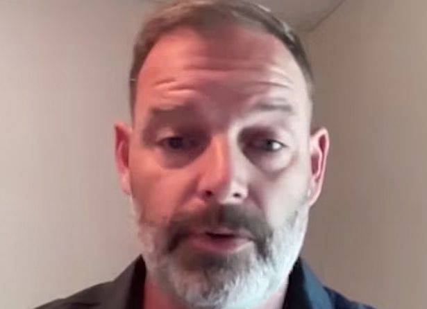 Thanh niên bị hãng hàng không bắt giữ vì chạy theo trào lưu tiết kiệm tiền vé máy bay-3