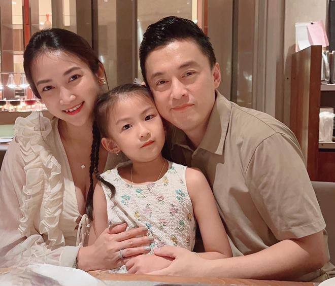 Lam Trường tiết lộ mối quan hệ giữa hai con ruột cùng bố khác mẹ, U50 chuẩn bị sinh thêm con với vợ kém 17 tuổi-1