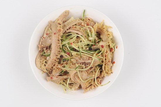 Cách làm sách bò trộn dưa chuột giòn dai hấp dẫn