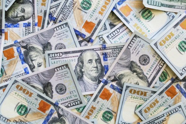 Thời kỳ hoàng kim của USD đã qua?-1