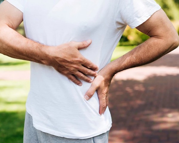 4 dấu hiệu cảnh báo thận có khối u, rất dễ bị bỏ qua-2