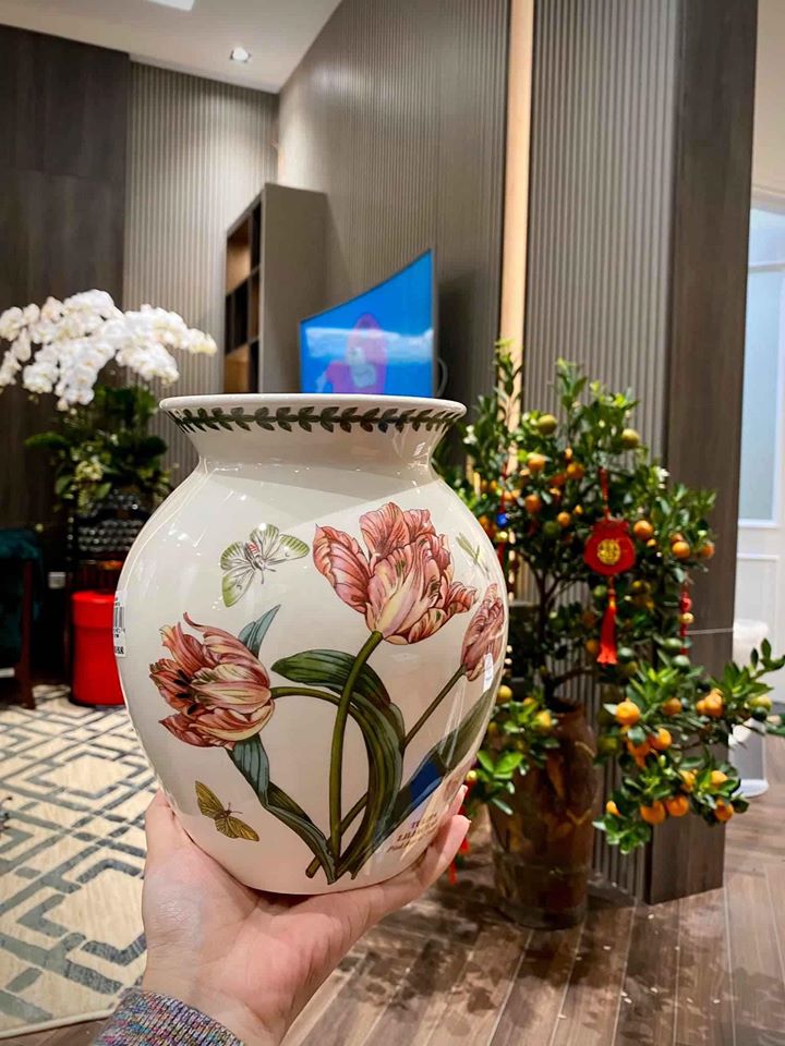 Hằng Túi ly hôn chồng thứ 2, U40 công khai bạn trai thứ 3, sống trong căn hộ lộng lẫy bao người ước ao-15