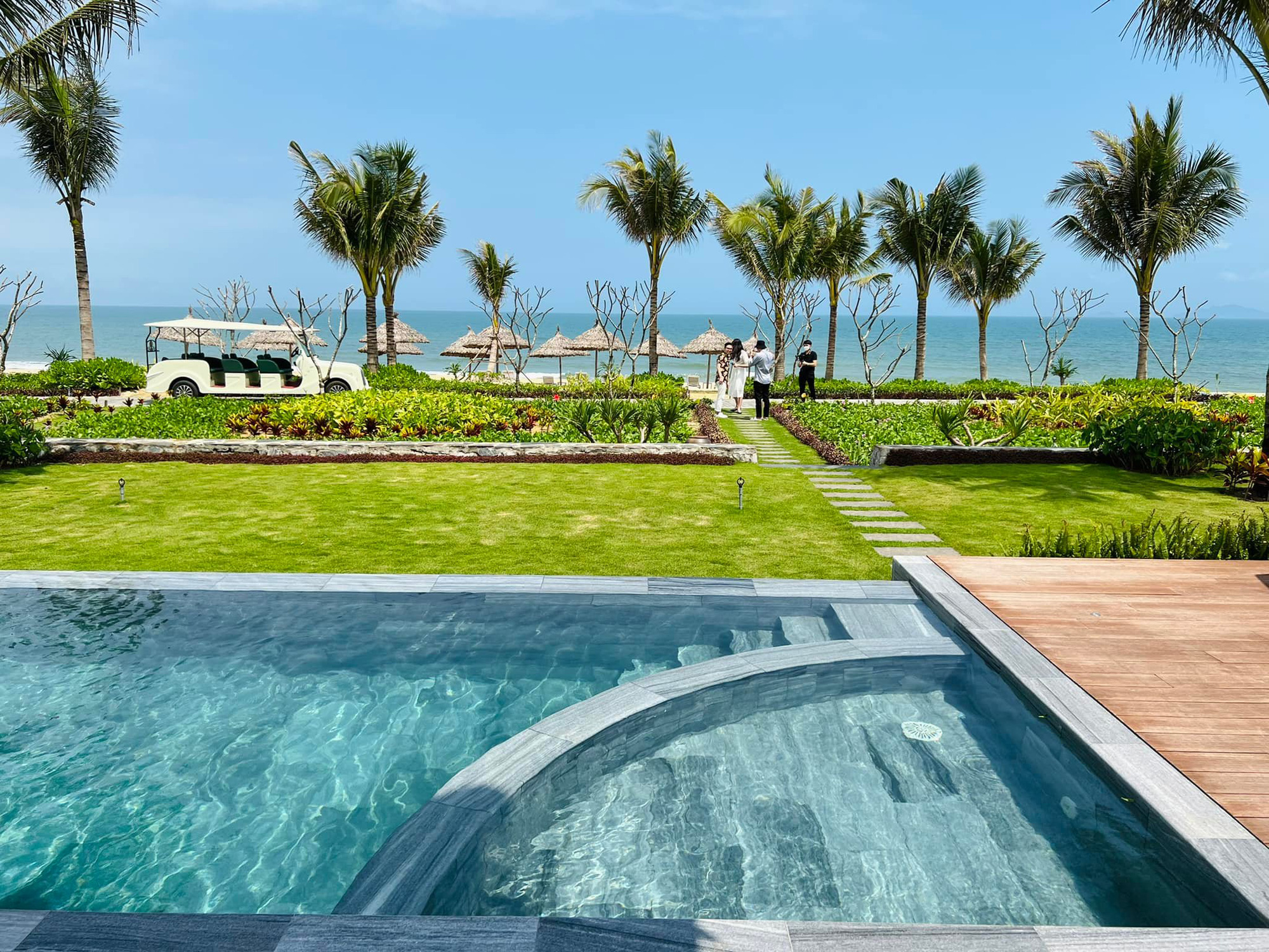 Hằng Túi ly hôn chồng thứ 2, U40 công khai bạn trai thứ 3, sống trong căn hộ lộng lẫy bao người ước ao-25