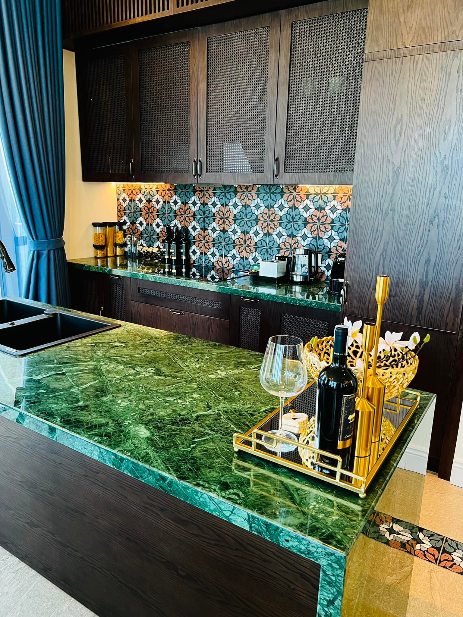 Hằng Túi ly hôn chồng thứ 2, U40 công khai bạn trai thứ 3, sống trong căn hộ lộng lẫy bao người ước ao-31