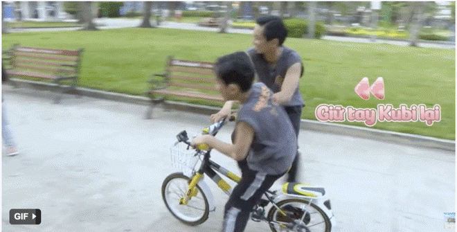 Phan Hiển bất ngờ bị chê trách khi có hành động thiên vị con gái Anna, anh trai Kubi bật khóc nói một câu ai cũng thương-6