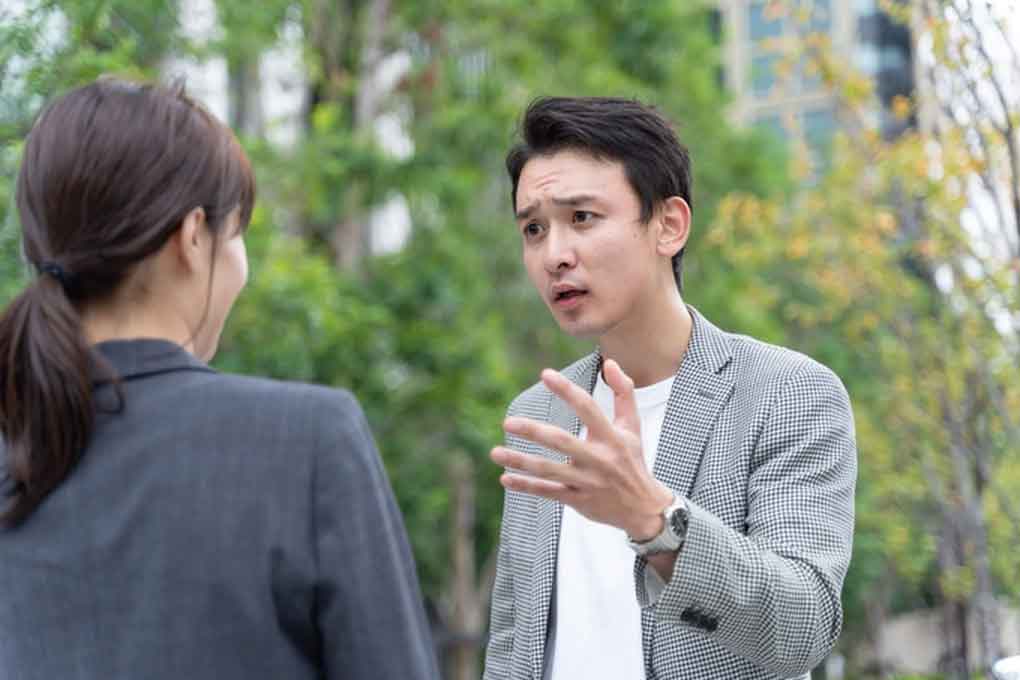 Sau 7 năm ở rể, chồng tôi không chịu dọn ra riêng vì một lý do-1