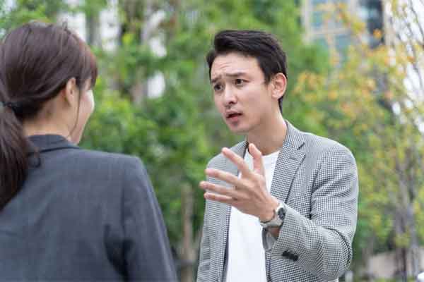 Khi thấy tôi nói rằng sẽ chuẩn bị ly hôn, con trai vui mừng ủng hộ-2